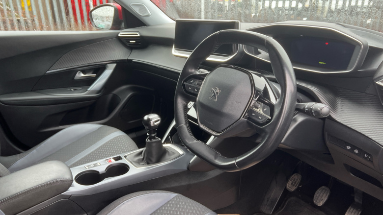 Peugeot 2008 1.2 PureTech 130 Allure Premium 5dr Petrol Estate